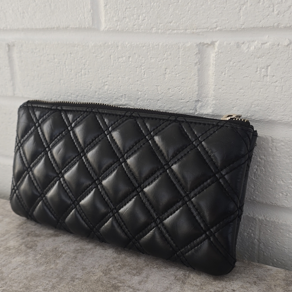 Marc Jacobs Quilted Leather Wristlet/Pouch/Wallet - Picture 6 of 13